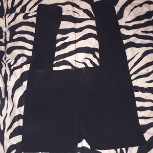 Leggings been worn a couple times negotiable
